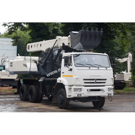 Экскаватор ТЭП-18 на базе КамАЗ